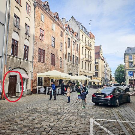 Butik Apartamenty Old Town Torun - Parking Exterior photo